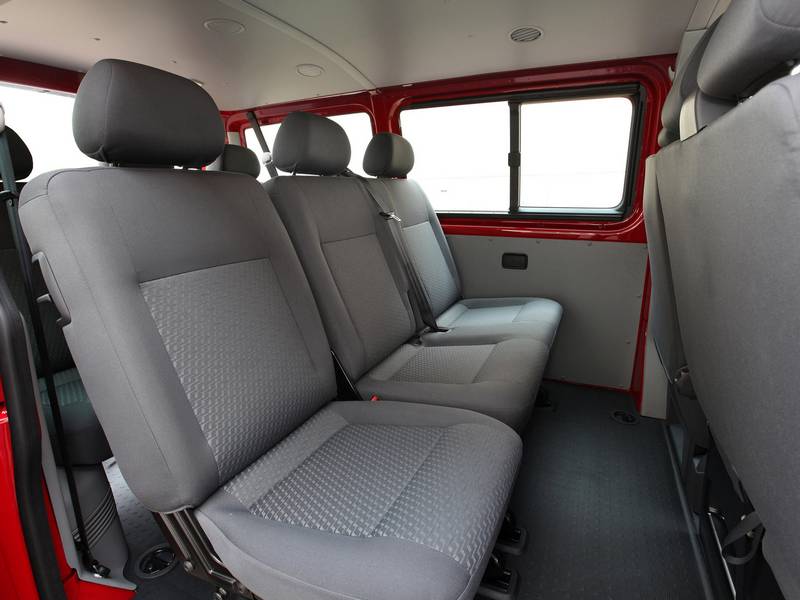 Фото автомобиля Volkswagen Transporter комби